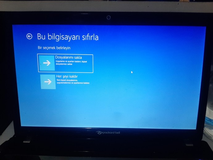 Ya arkadaşlar windows 10 format atçamda sürücüler silinmesin?