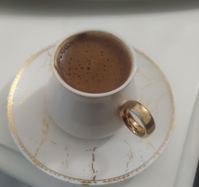 Madem öyle, o zaman kahve 😒