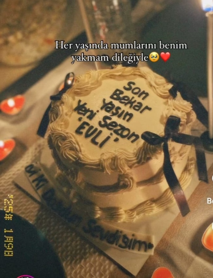 Merhaba koz arkadaşımın dogum gününde pasta yaptırmak istiyorum sizce hangisi?