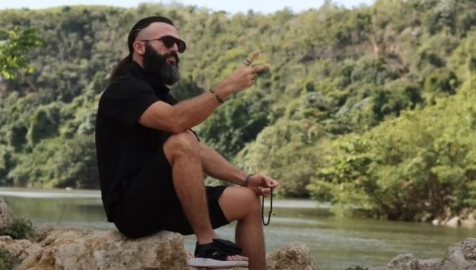 Turabi hakkında yakalama kararı çıkarıldı! Sizce ceza almalı mı?