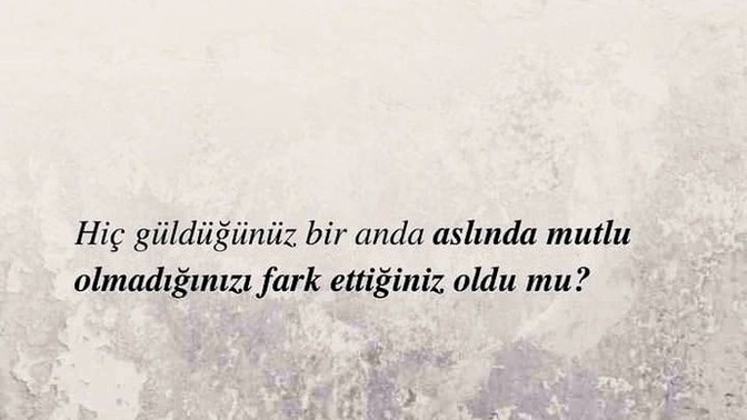 Gülümsemeleriniz içtenmidir yoksa yapmacık mı?