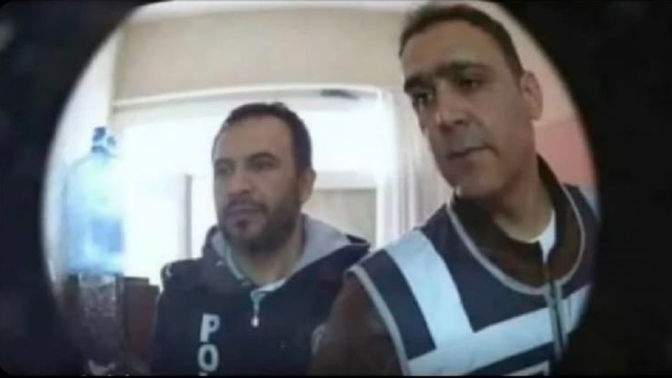 Kapınız polis tarafından çalsa hangi suçtan dolayı aranıyor olurdunuz?