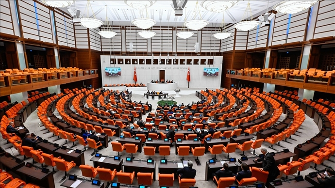 Milletvekilliği, bir meslek sıfatında olmalı mı?