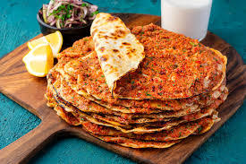 Pilava/lahmacuna/makarnaya ketçap yakışıyor mu cidden?
