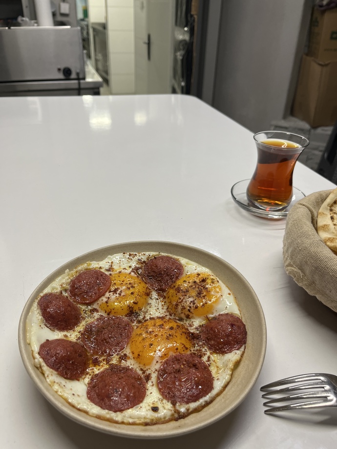 Kahvaltılar yapıldı mı gençler?
