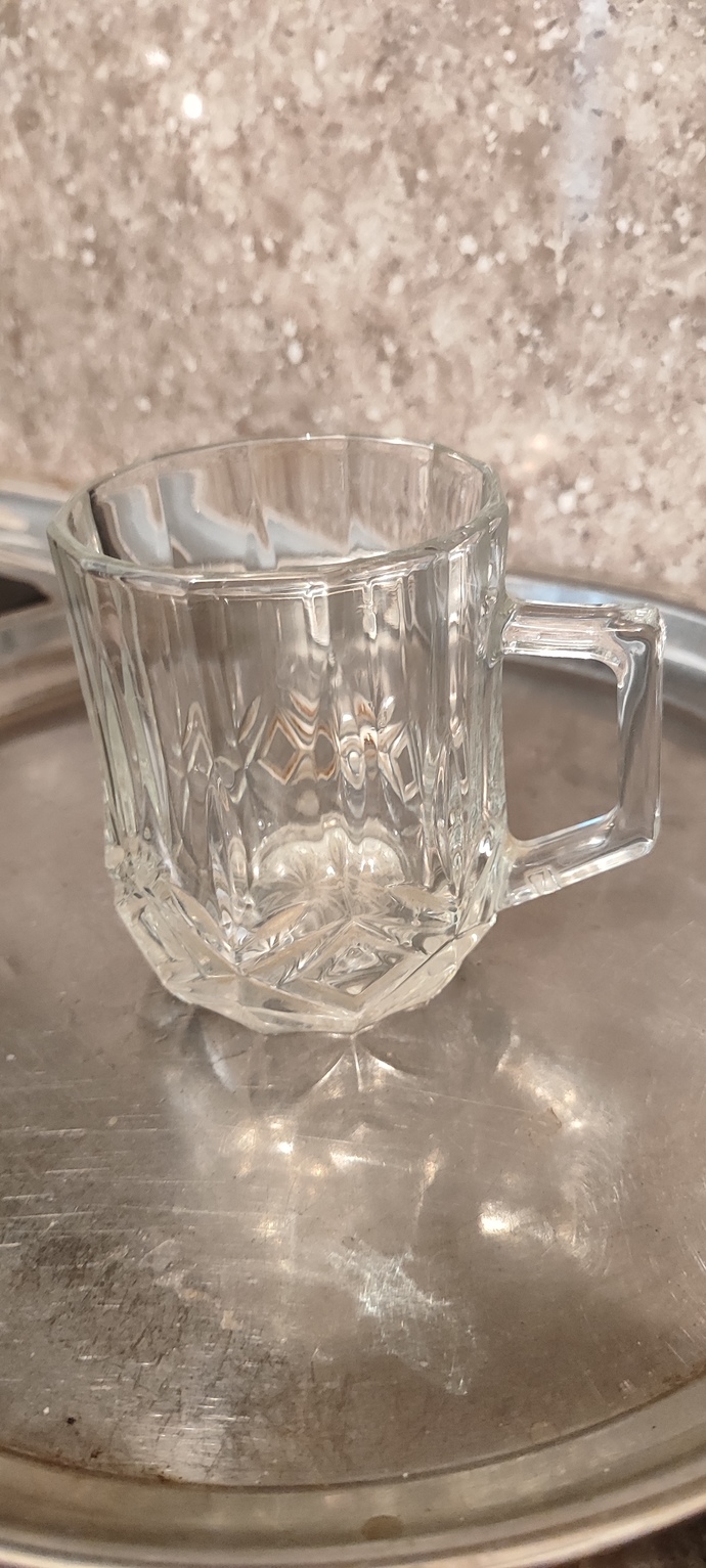 Sizce çay hangi bardakta içilir 😀?