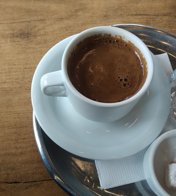 Kiminle karşılıklı kahve içmek isterdiniz?