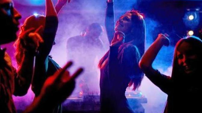 Hiç, pavyon, pub, gece kulübü gibi mekanlara gittin mi?