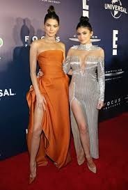 Kylie mı Kendall mı?