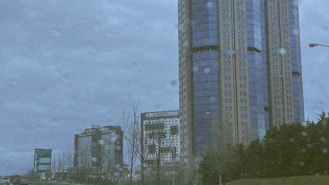 Şu binaları bilen var mı?