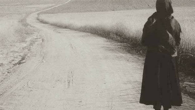 İnsanın yürüdüğü yol, ne zaman ayağına dolanır?