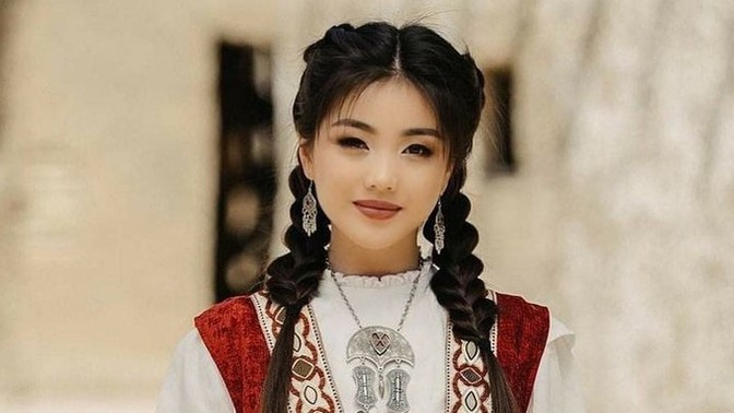 Kadınlar, erkeklere göre kültürel değerleri daha mı fazla sahiplenir?