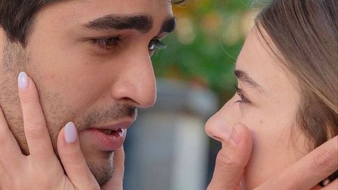 KScanlar Aşkı tanımlamak mümkün mü, yoksa her birey için farklı mı bir anlam taşır 💕?