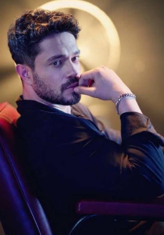 Murat Bozun 46 yaşında hala karizma oğlu karizma olması şakamı?