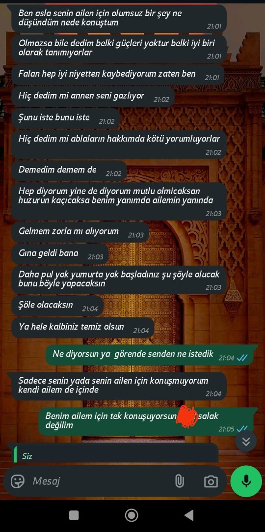 Görücü usulü bir tanışma sizcede davranışları normal mi?