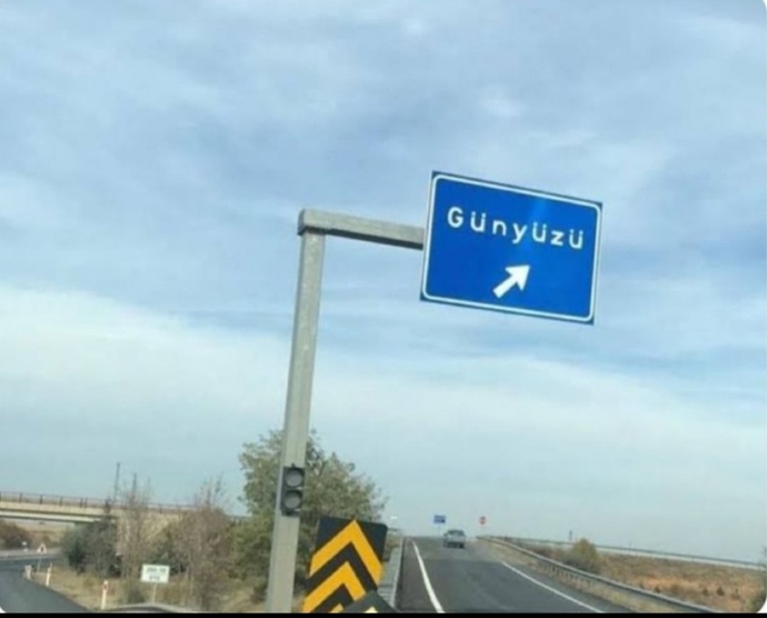 Sizce ne kadar daha yolum kaldı varmaya?🤭🤭bi göremedik de🤭?
