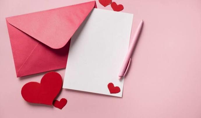 💌 Aşkını kelimelere dök, 500 TL'lik hediye çeki kazan! 💘 Sevdiğin kişiye yazacağın en romantik 14  Şubat  mesajı ne olurdu 💘?