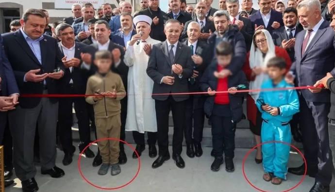 Sizce fotoğrafa sosyal medyada gösterilen tepkiler haklı mı?