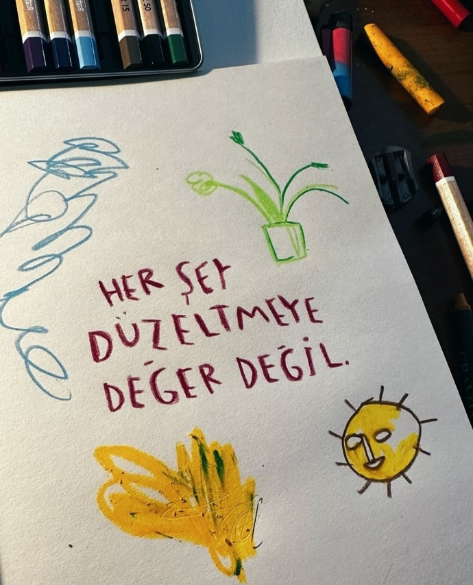 Bişeylere hevesiniz kırıldığında ne yaparsınız?🤔 farklı bi çizim konsepti yapayım dedim duygusal ağlamalı🤧😭😭?
