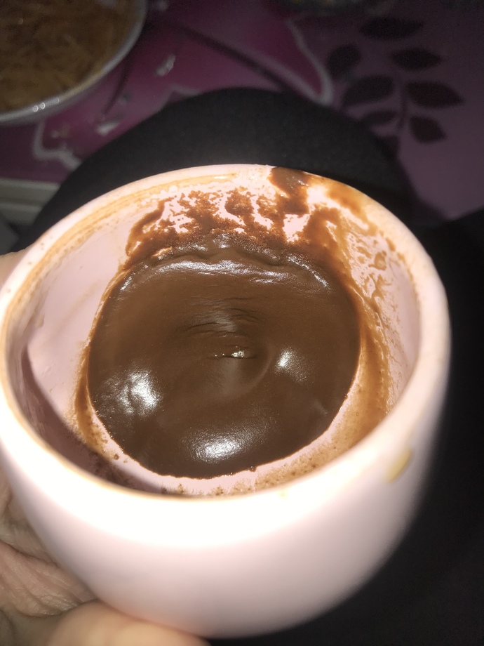 Falıma bakabilecek?