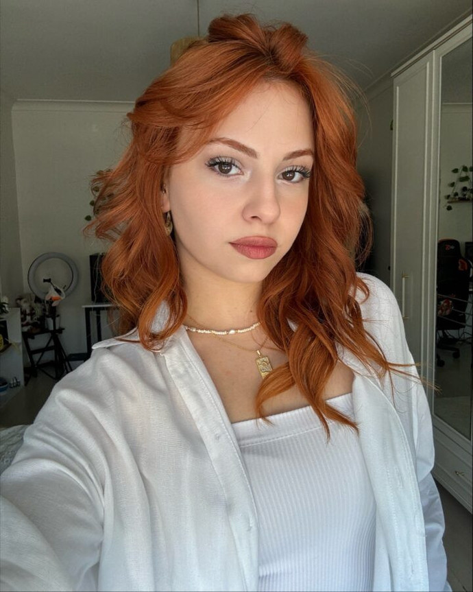 Hic bir youtuber a asik oldunuz mu?