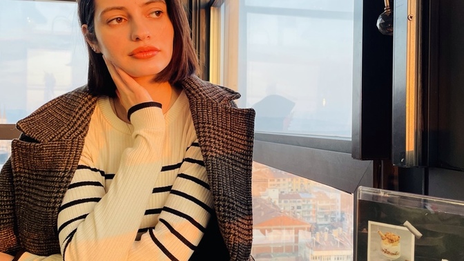 Sizce bana uzun saç mı yoksa kısa saç mı yakışıyor?