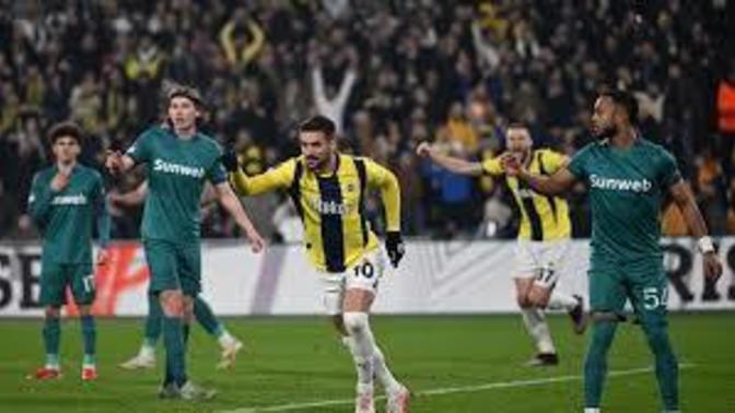 Fenerbahçe 3 - Anderlecht 0... Sarı lacivertliler ilk maçta turu garantiledi gibi! Maçı nasıl buldunuz?