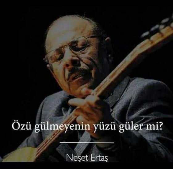 Evlenince kocamın kucağına oturup ona tüm günümü anlatıp ara ara öpüşecez mi yoksa evlilik öyle bir şey değil mi?