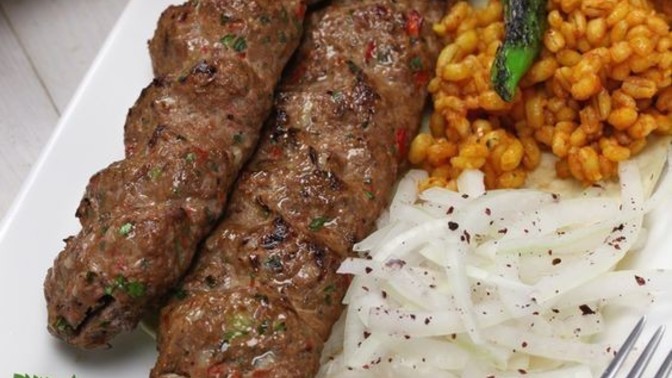 01 Adana'ya gitsem Adana'nın neyi meşhur ve orada ne yerim?