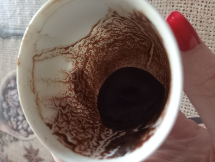 Falima bakar misiniz rica etsem?