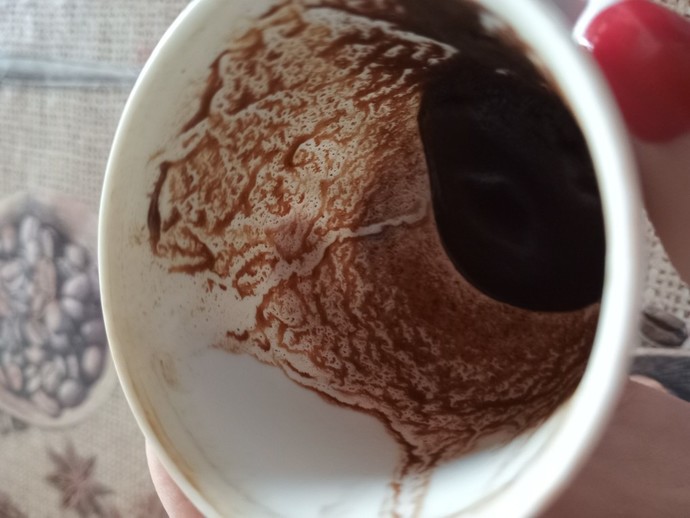Falima bakar misiniz rica etsem?