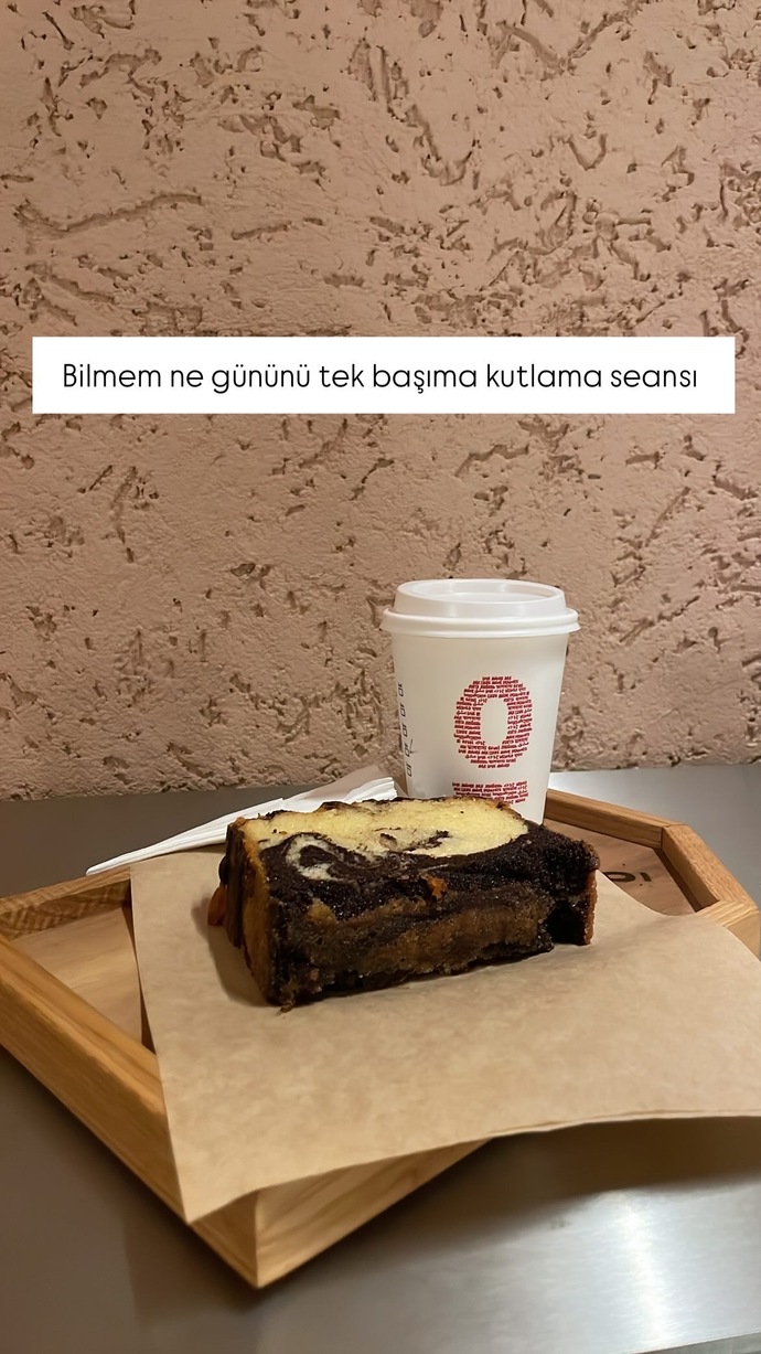 Sevgililer gününde yalnız mısınız biri var mı?