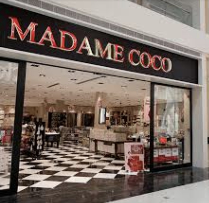 Madame Coco mu English Home mi?