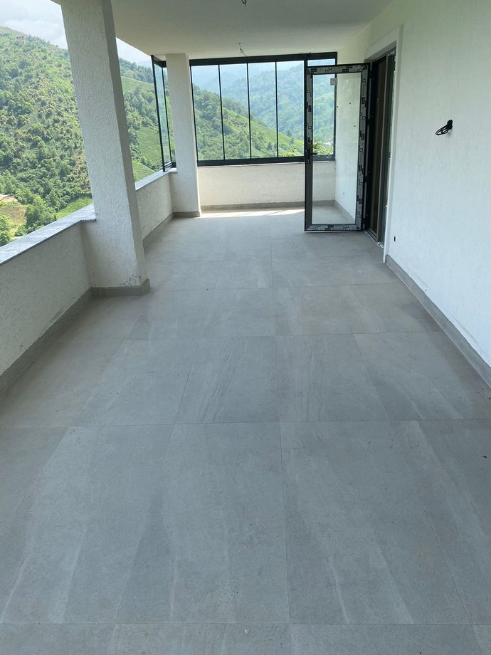 Balkona yakışır mı sizce?
