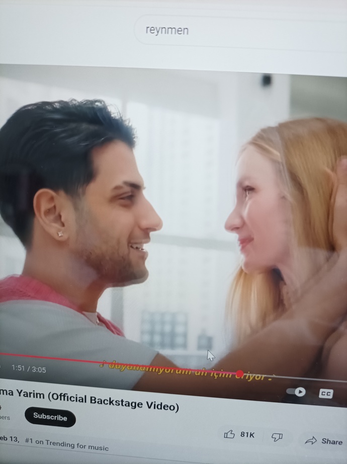Kıskançlıktan geberiyorum, biz de böyle sevilcek miyiz?