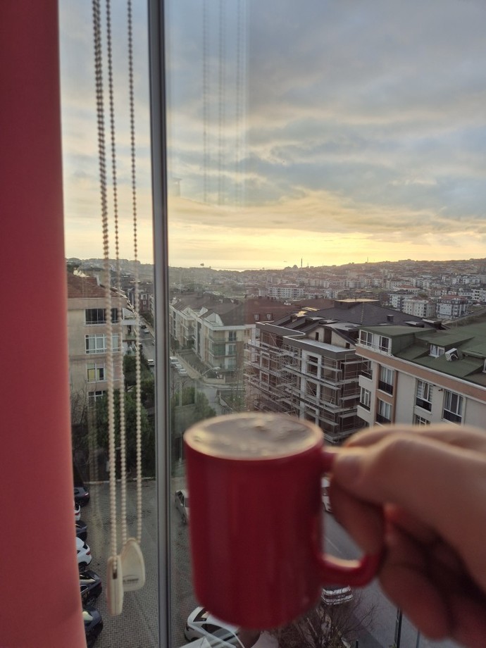Sizce , sevmek mi? Sevilmek mi?