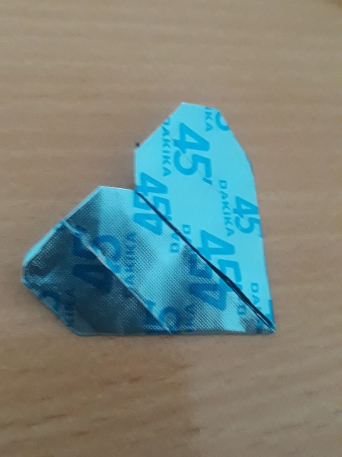 Kıza sakız verdim bunu yapti. Acaba mı?