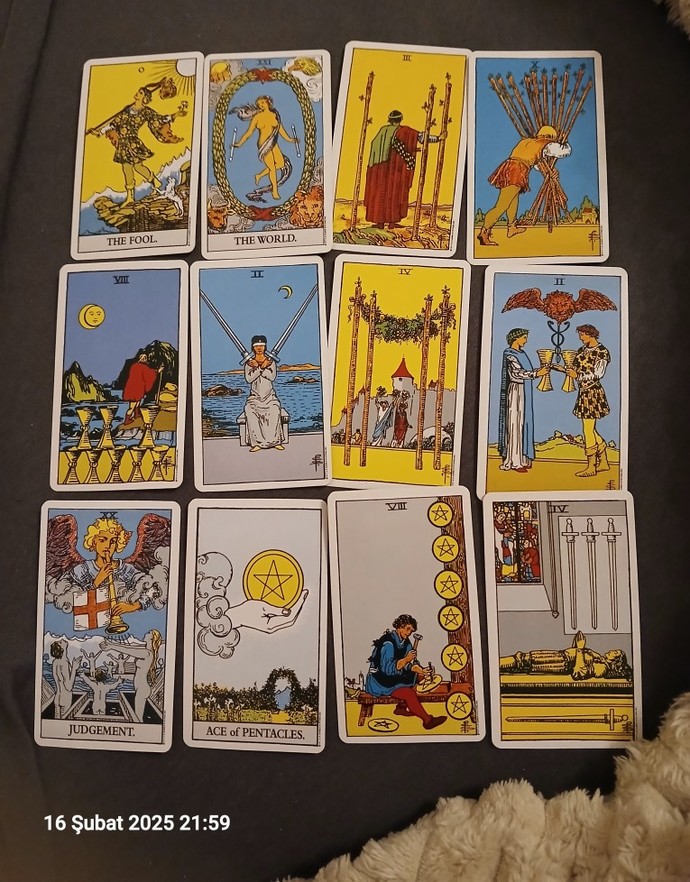 Eski kocam benle ilgili ne yapmayı düşünüyor tarot falı yorumlayan var mı?