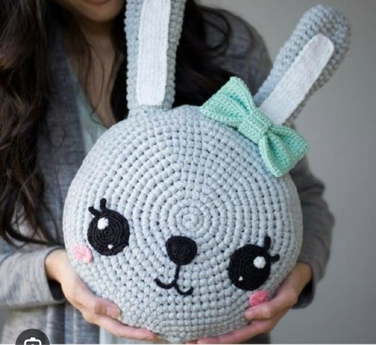 Erkek arkadaşımla aramızda o koala ben de tavşanım. Doğum gününde ona bu şekilde koala ve tavşan yastık yapsam nasıl olurr?