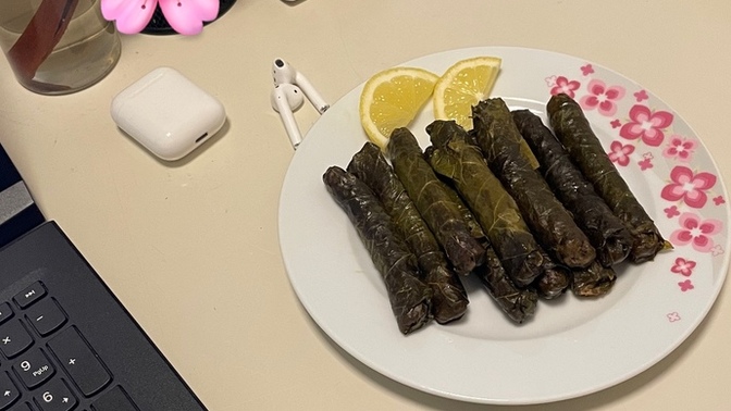 Yaprak sarması sever misiniz,  ben yaptım. Nasıl olmuş?