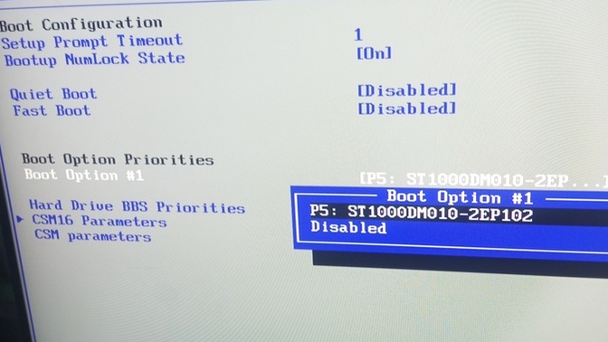 Bilgisayarımı açarken yazı çıkıyor boot option ayarını nasıl ayarlıyabilirim bilen var mı?