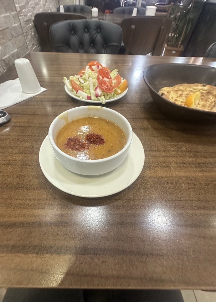 Çorba ve arkasında acılı lahmacun severmisiniz?