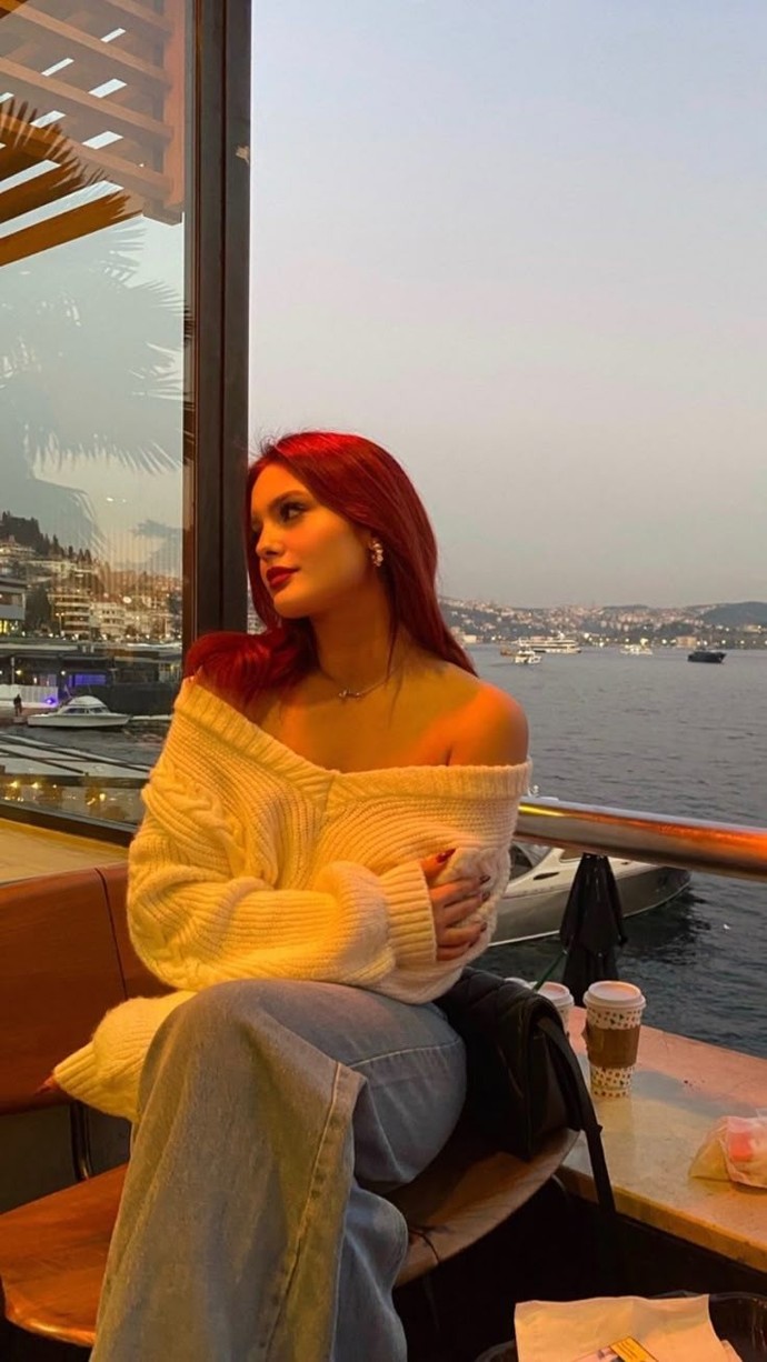 Kızıl saçlı kızların hepsi neden hep zengin olur?
