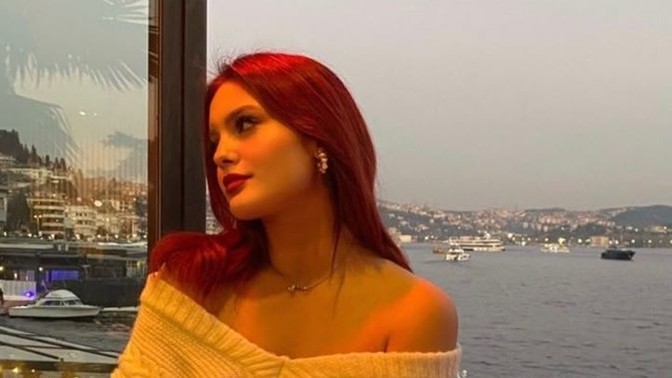 Kızıl saçlı kızların hepsi neden hep zengin olur?