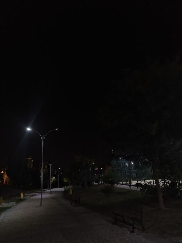 Gece enerjiniz yükselince atmak için spor yapar mısınız?