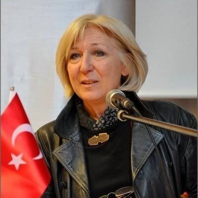 Banu Avar i tanir misiniz? Hakkinda ne düşünüyorsunuz?