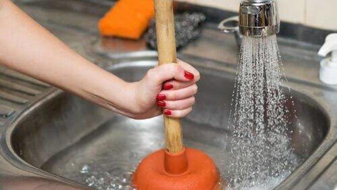 Lavabo giderindeki tıkanıklığı doğal yollarla, nasıl açarsın?