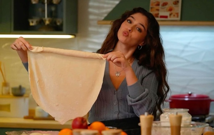 Dışarıdan yemek söylemek mi 📱, yoksa şef gibi mutfağa girmek mi 👩🏻🍳?