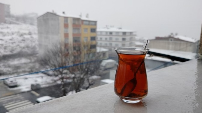 Kar yağarken sevdiğiniz üç harfli şey nedir?