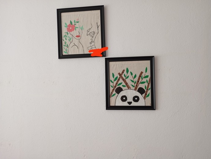 Şöyle kendi yaptım bir süs var duvara astım ama duvar boş kaldı başka neler asabilirim ?